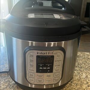 Instant Pot Duo Electric Pressure Cooker